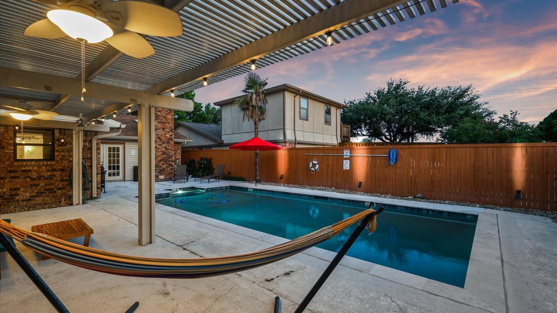 Spectacular 4Br 2,5Ba Holiday Home With Pool And Grill Carrollton Exteriér fotografie