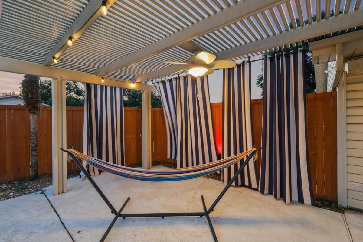 Spectacular 4Br 2,5Ba Holiday Home With Pool And Grill Carrollton Exteriér fotografie